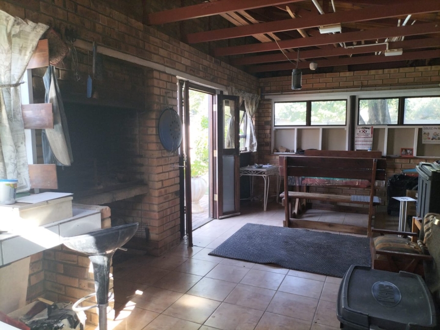 4 Bedroom Property for Sale in Wilkoppies North West